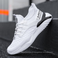 2021 Fashion NOUVEAUX DESIGNES Excellents chaussures de sport en maille en tricot de style européen pour hommes